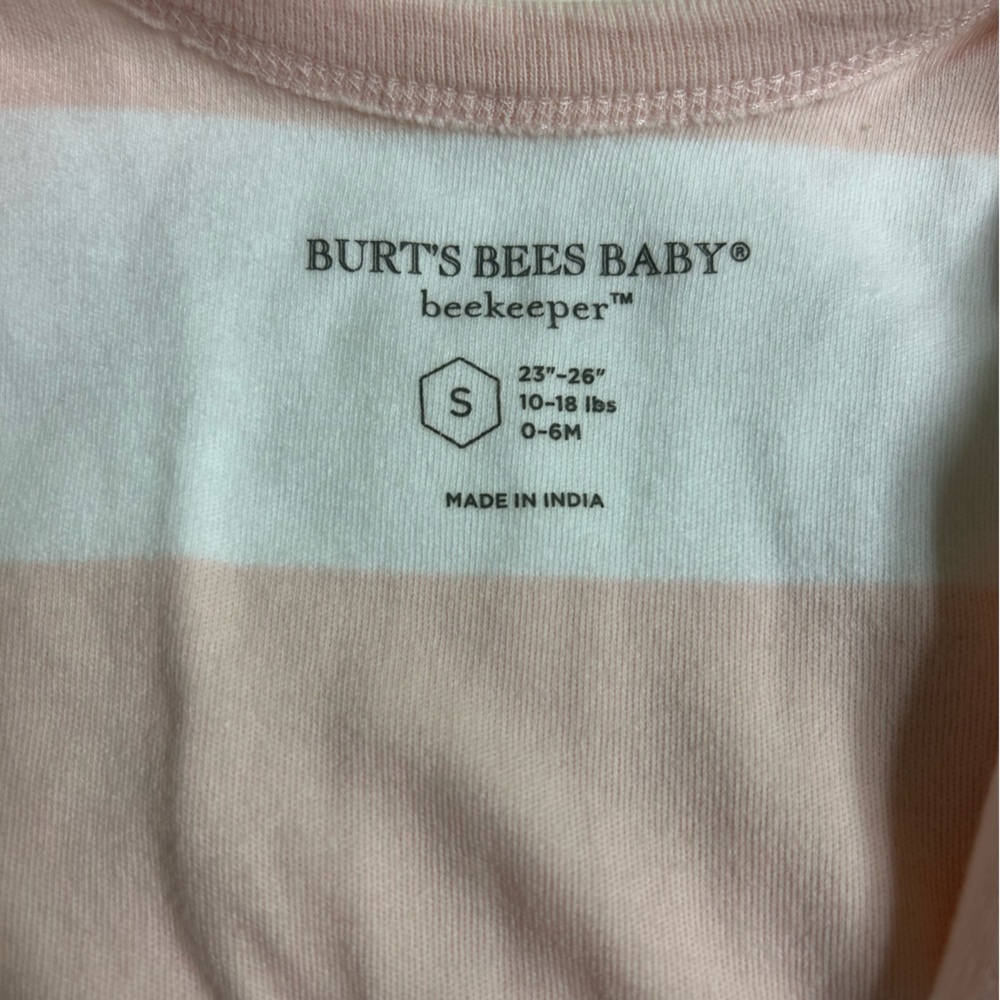 NWOT. Burt’s Bees - baby wearable blanket - 0-6 months - Picture 4 of 8